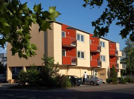 Apartments Seligenstadt Buitenkant foto