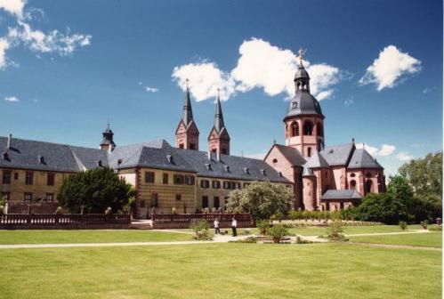 Apartments Seligenstadt Buitenkant foto
